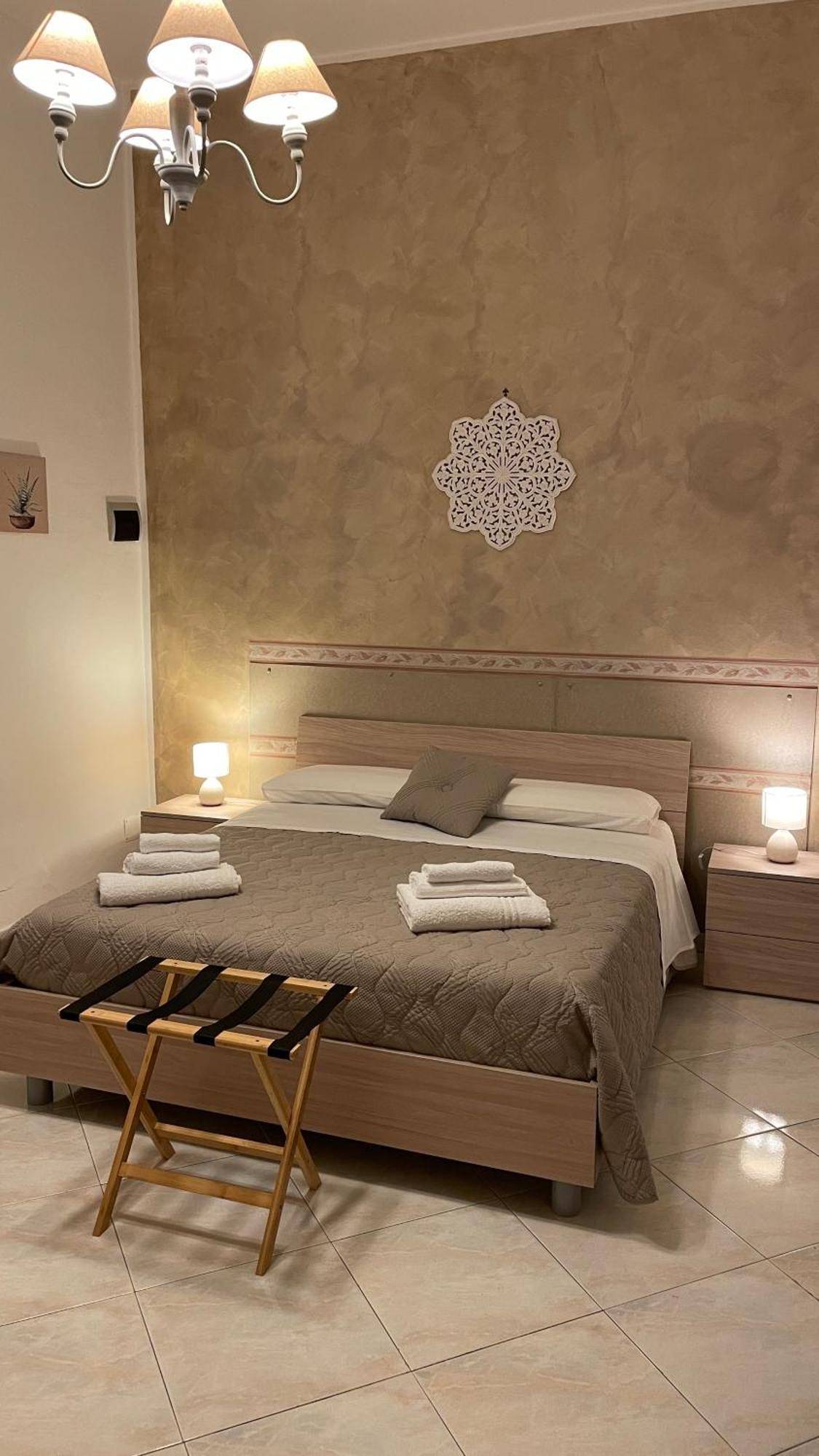 Mona House Accogliente Casa Vacanza Palermo Ngoại thất bức ảnh